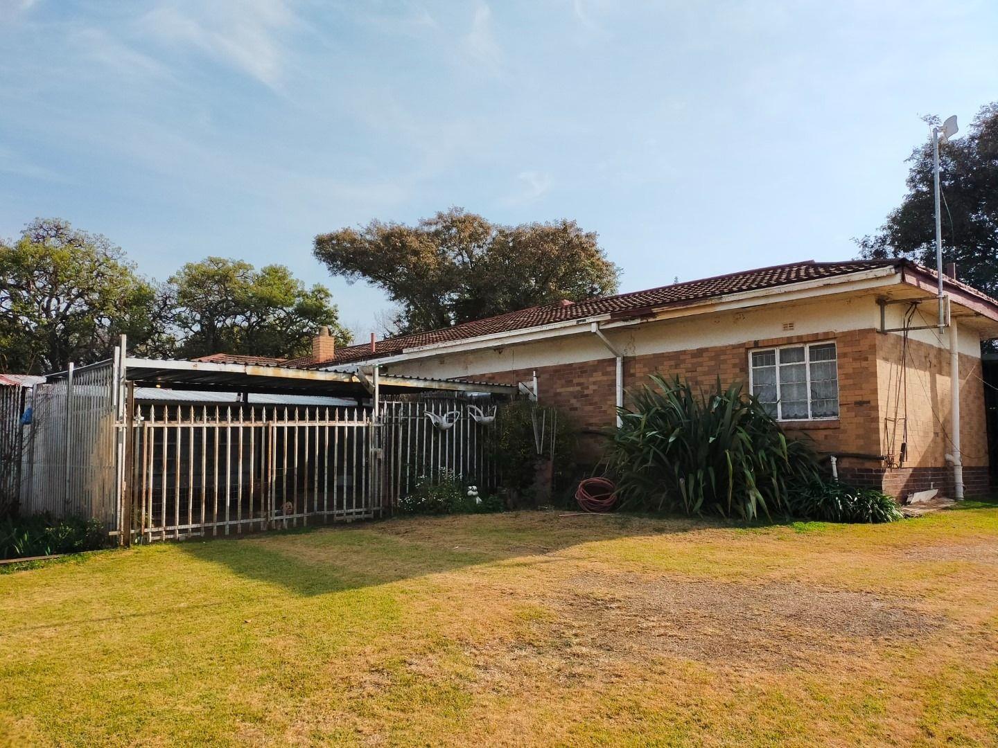 Farm for sale in Derby P24113004282