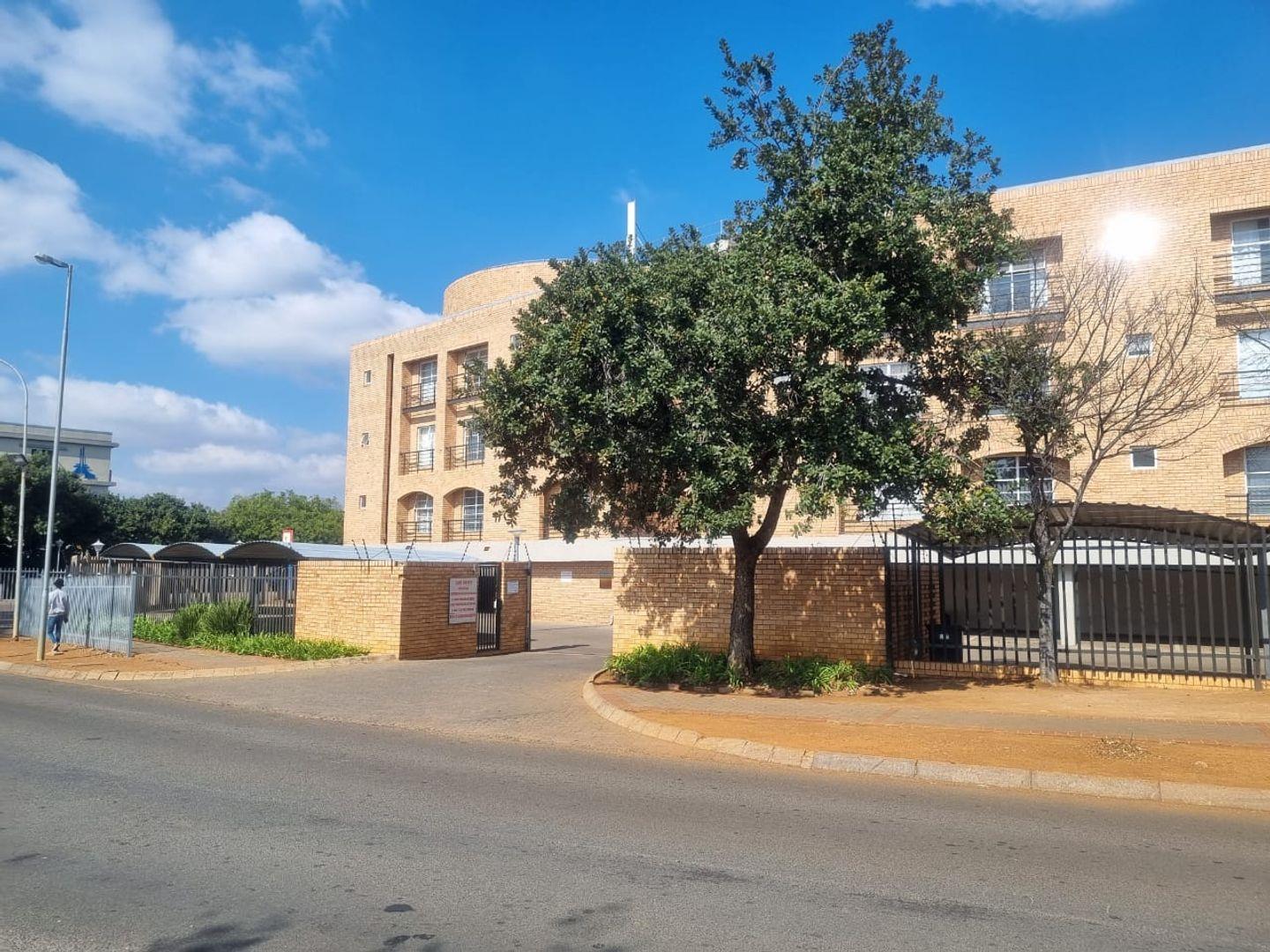 1 Bedroom Apartment / flat for sale in Hatfield P24113006366