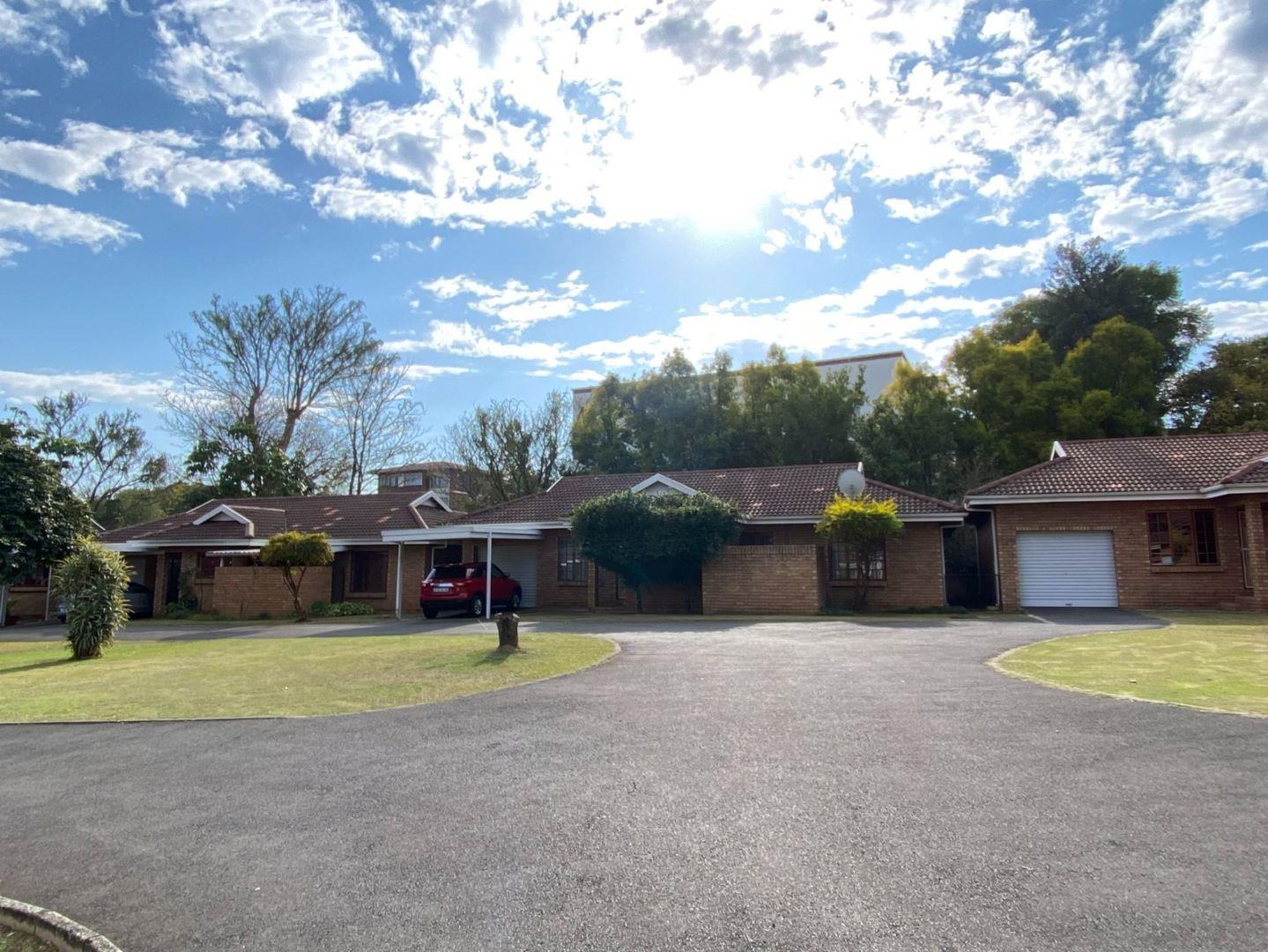 3 Bedroom Townhouse for sale in Pelham P24113007301