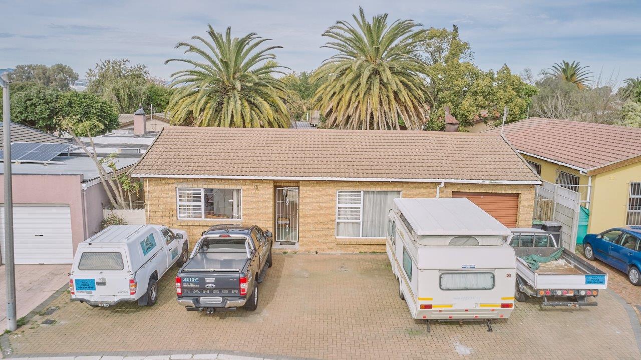 Joubert Park, Bellville Property Property and houses for sale in
