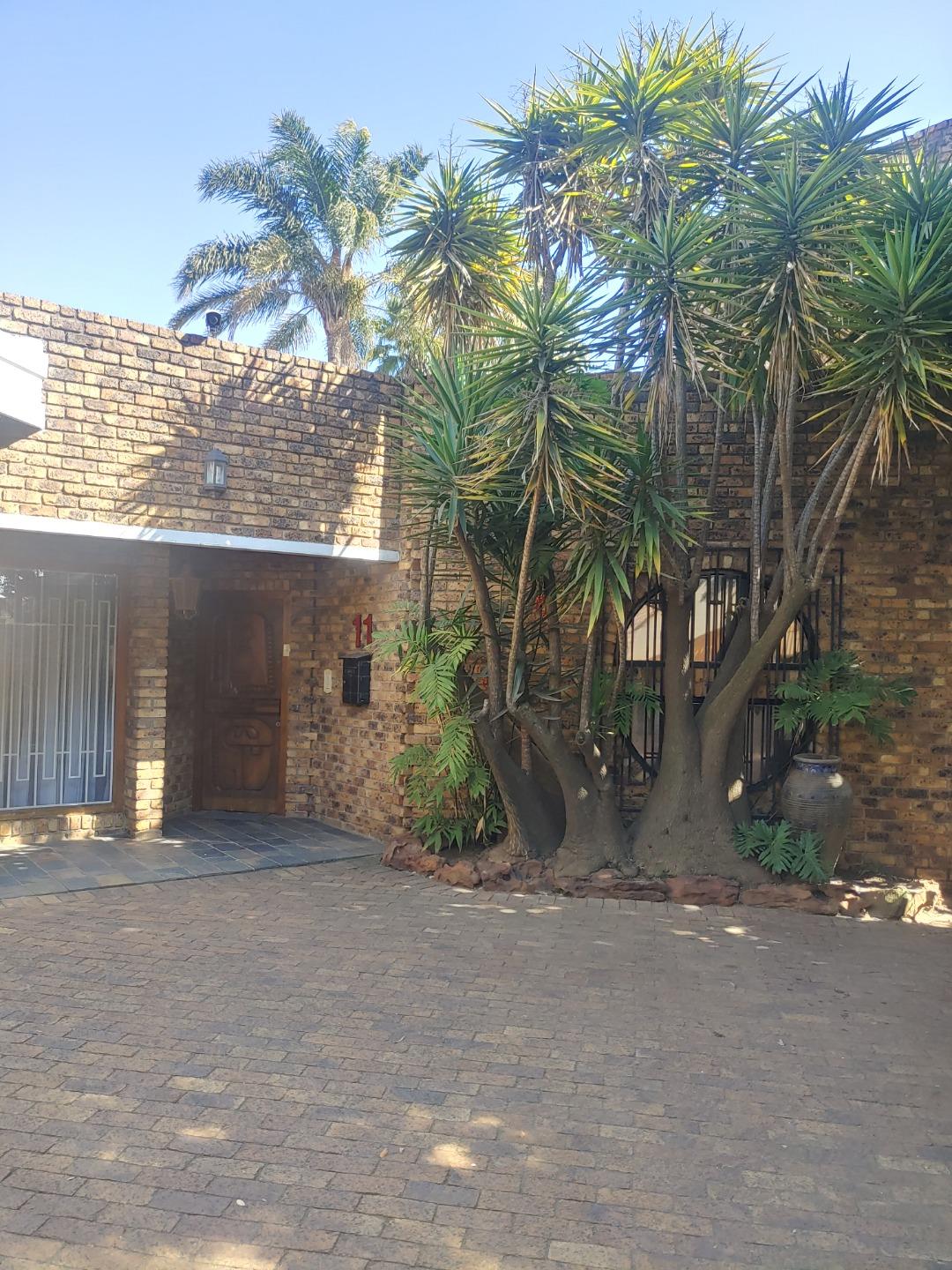 Sunward Park Property Property and houses to rent in Sunward Park
