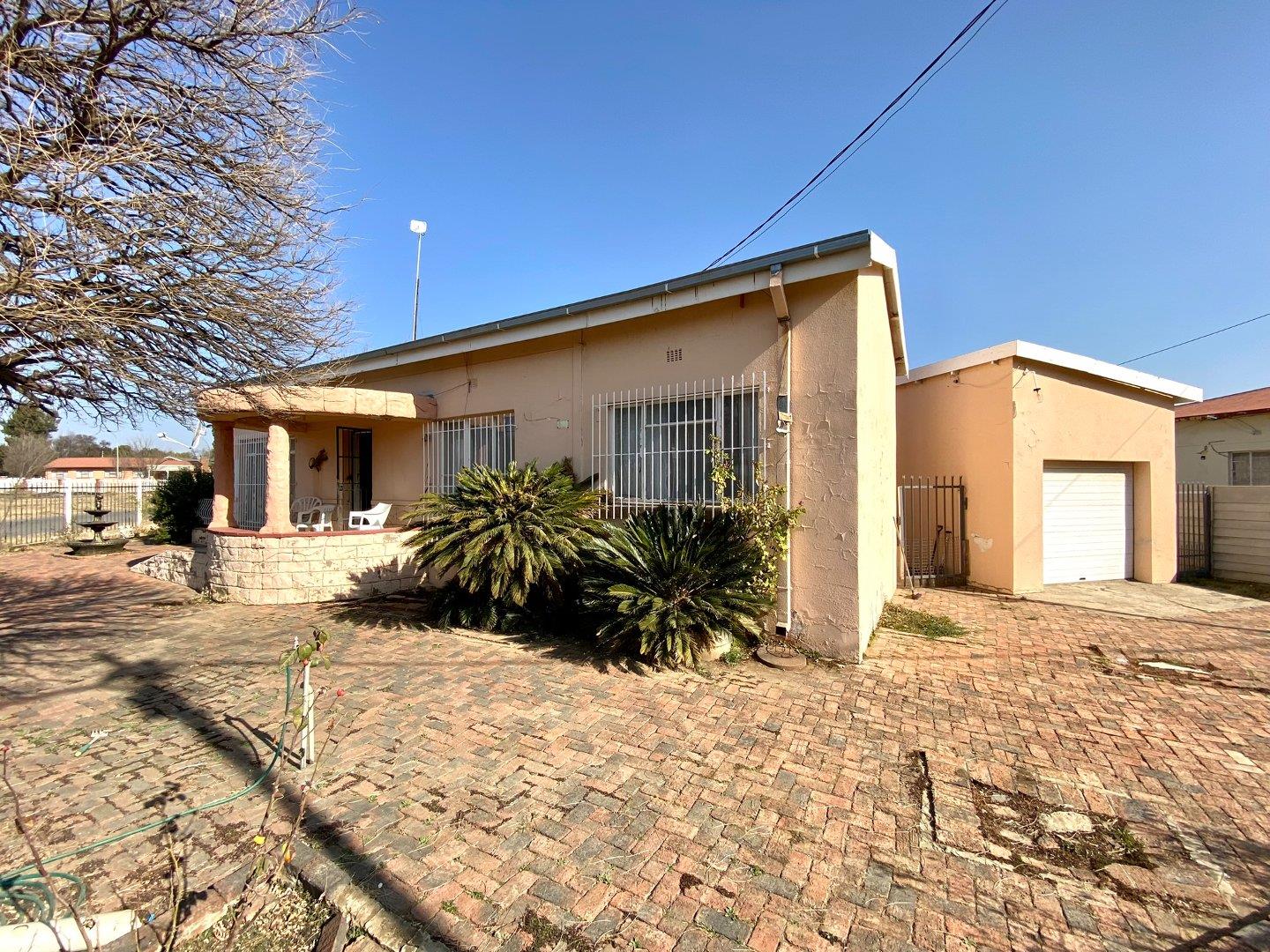 Property and houses for sale in Kroonstad Kroonstad Property Page 3