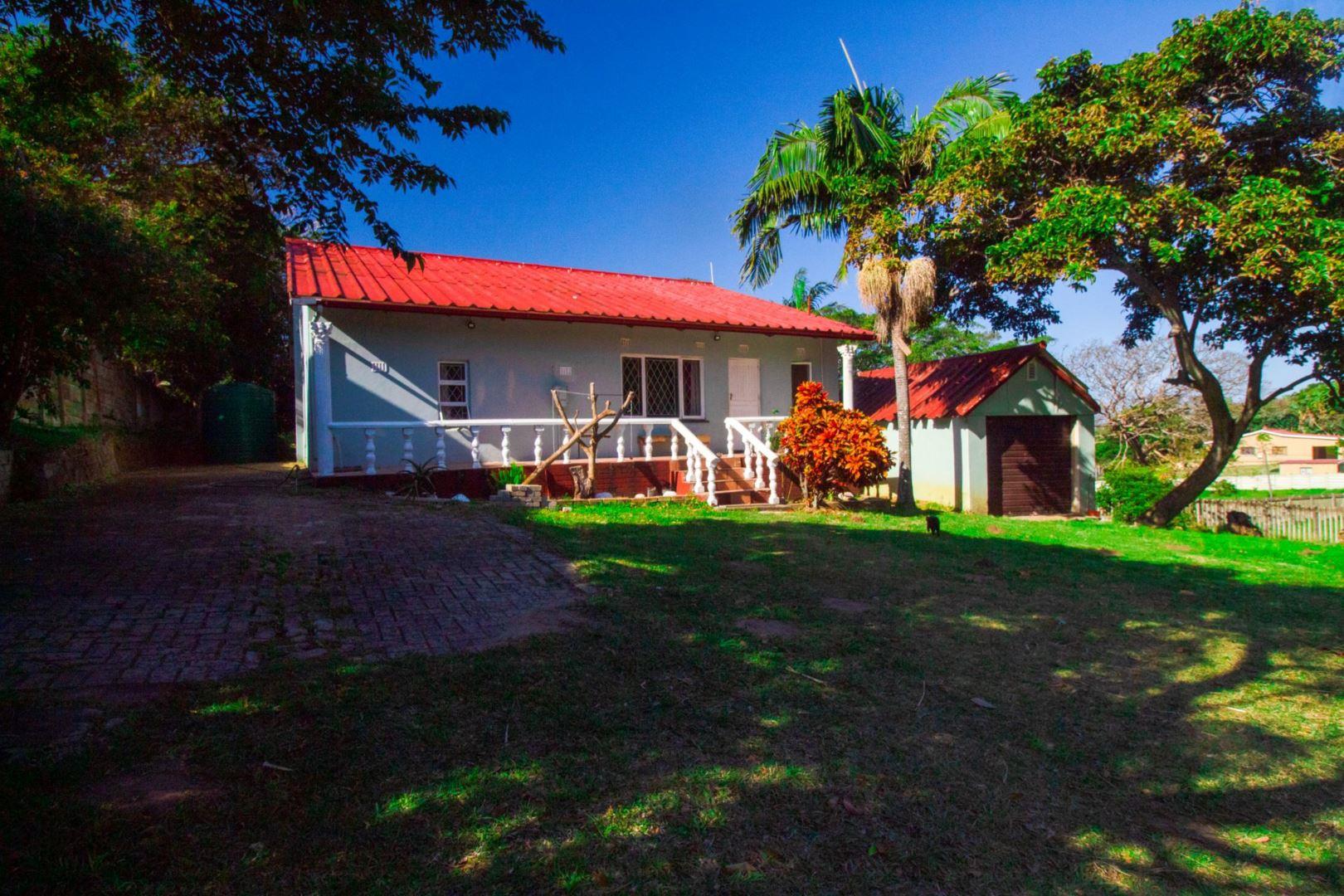 3 Bedroom House for sale in Port Edward P24113013686