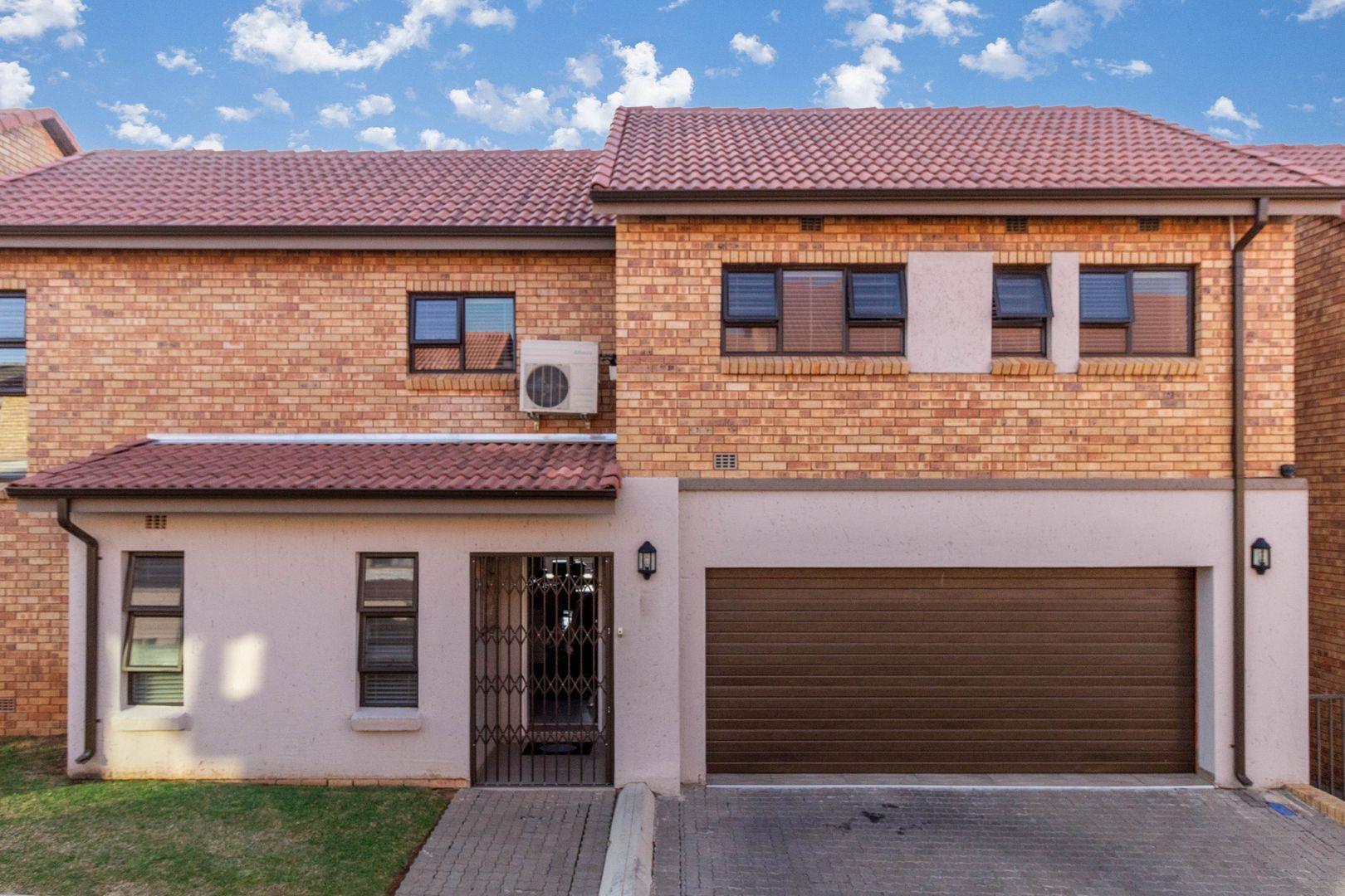 Honeydew Ridge Property Property and houses for sale in Honeydew