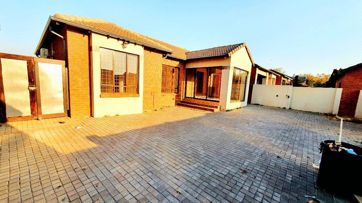 Townhouses for sale in Midrand Midrand Property Page 8