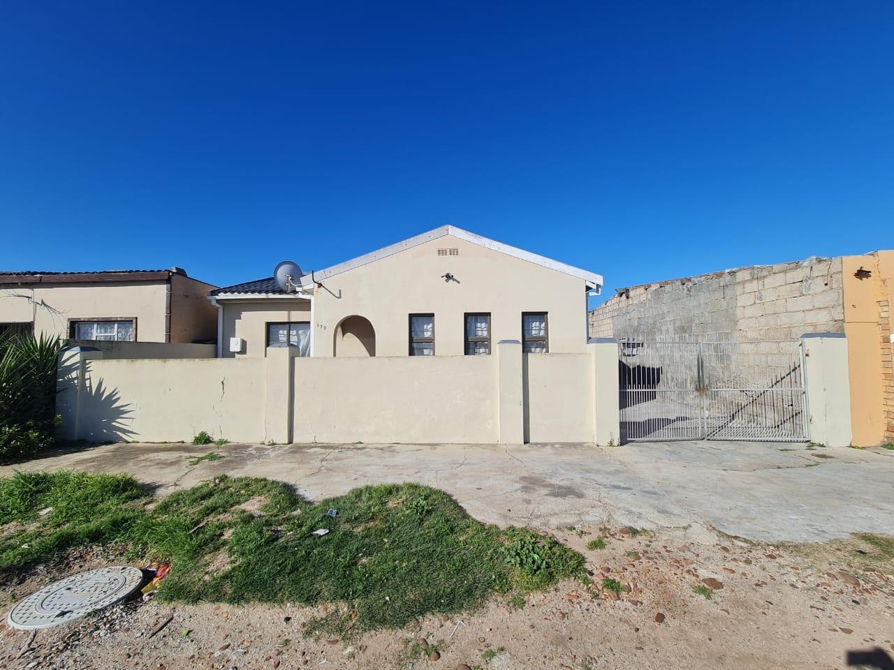 New Brighton, Port Elizabeth Property Property and houses to rent in New Brighton, Port