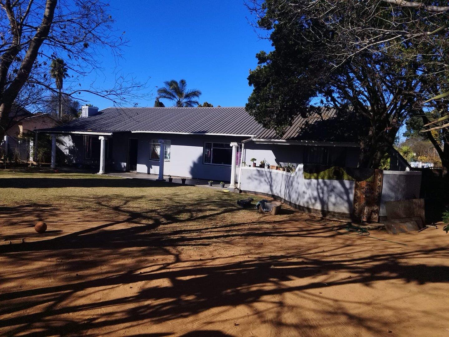 Witbank Ext 16 Property Property and houses for sale in Witbank Ext