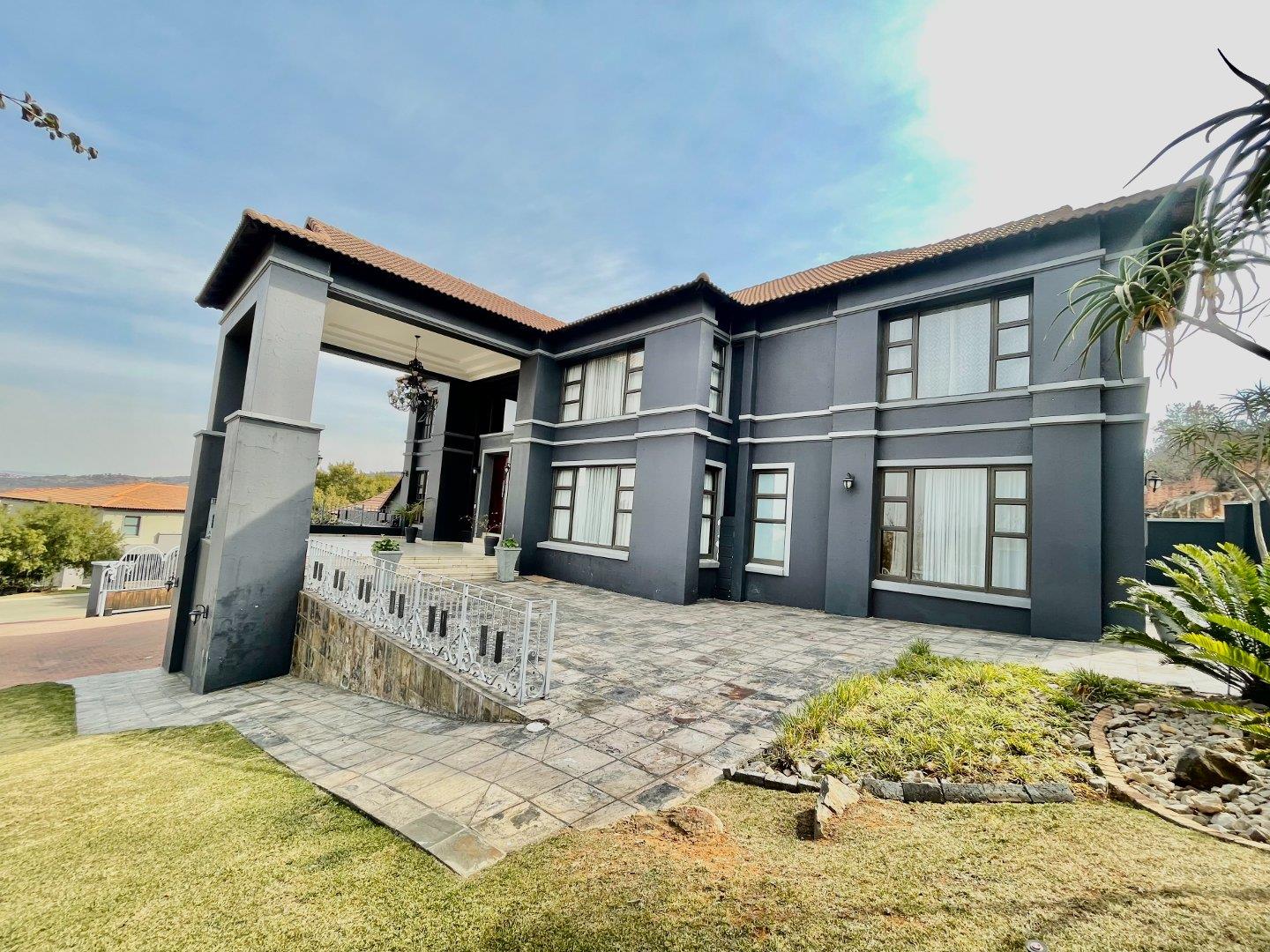 5 Bedroom House for sale in Meyersdal Eco Estate P24113023872