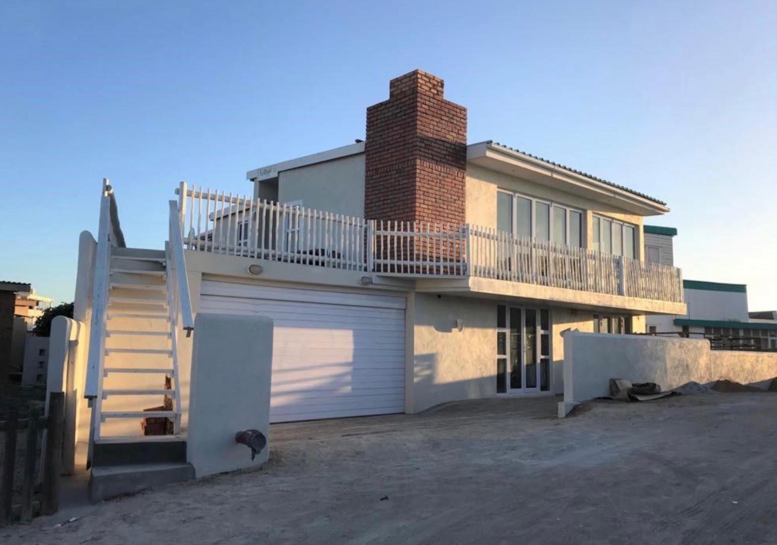 4 Bedroom House to rent in McDougall's Bay 1272 Voetbaai Str P24