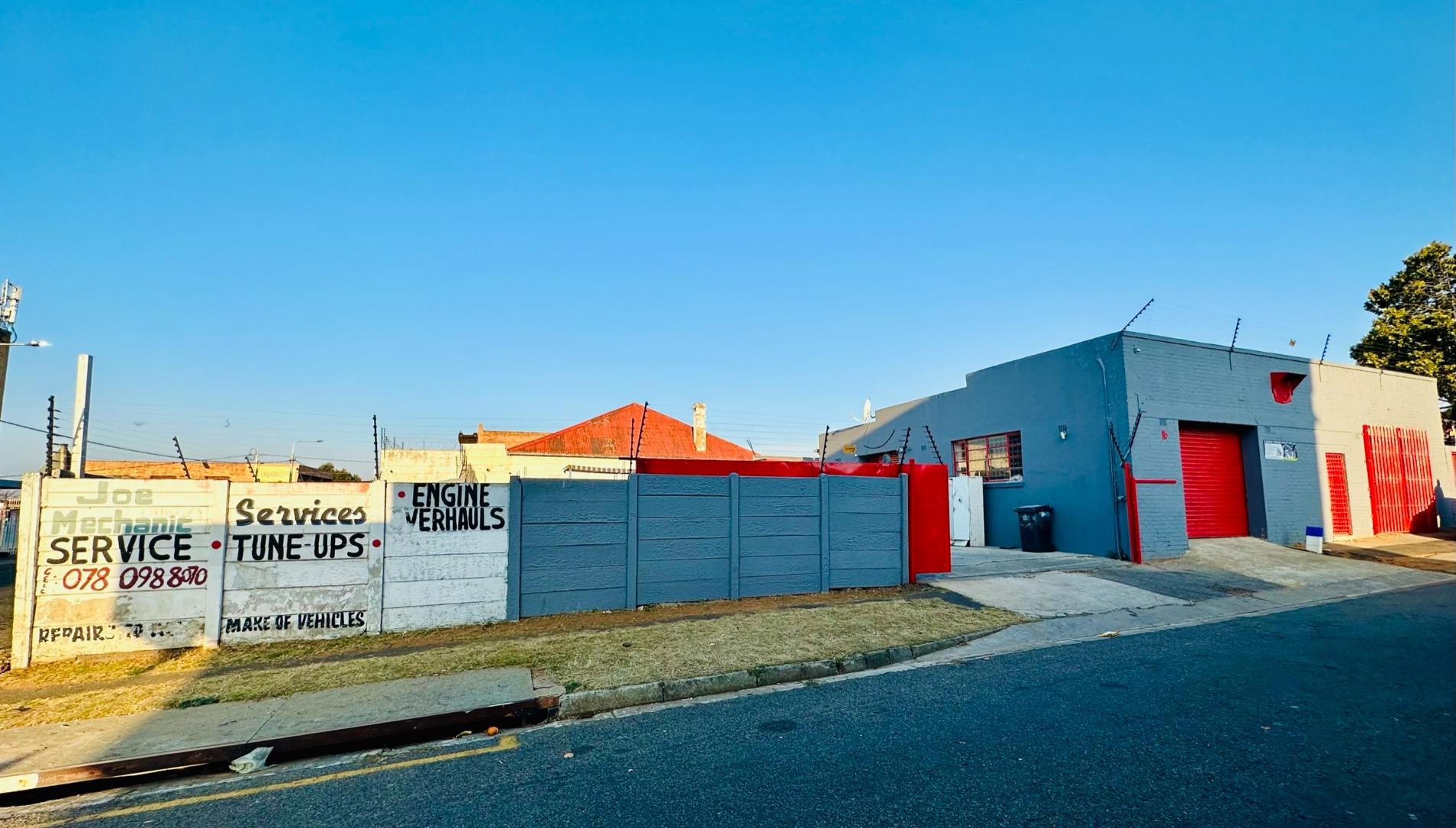 Commercial property for sale in Regents Park 18 Fred Street P24