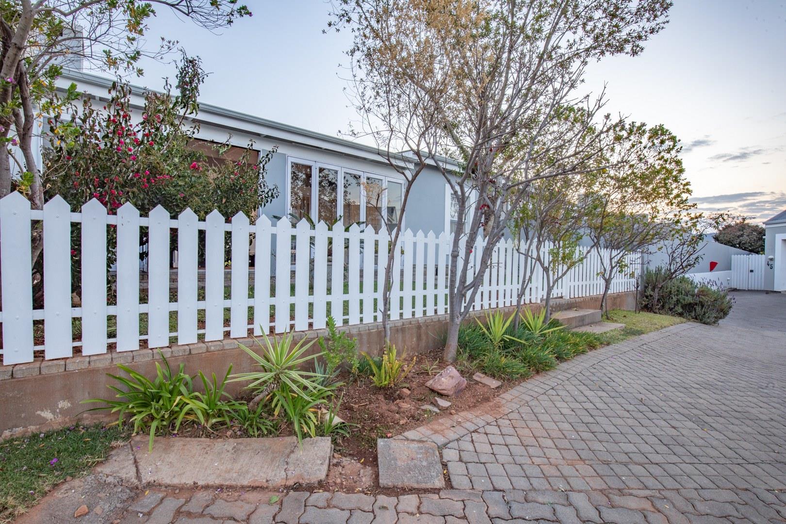 Leisure Bay Estate Property Property and houses for sale in Leisure