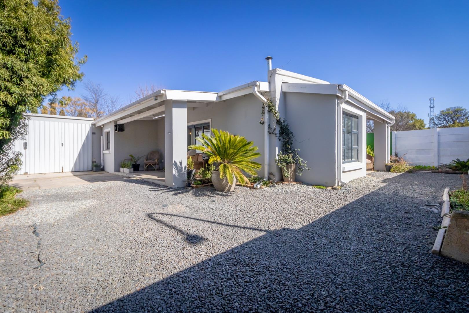 Heidelberg Central Property Property and houses for sale in