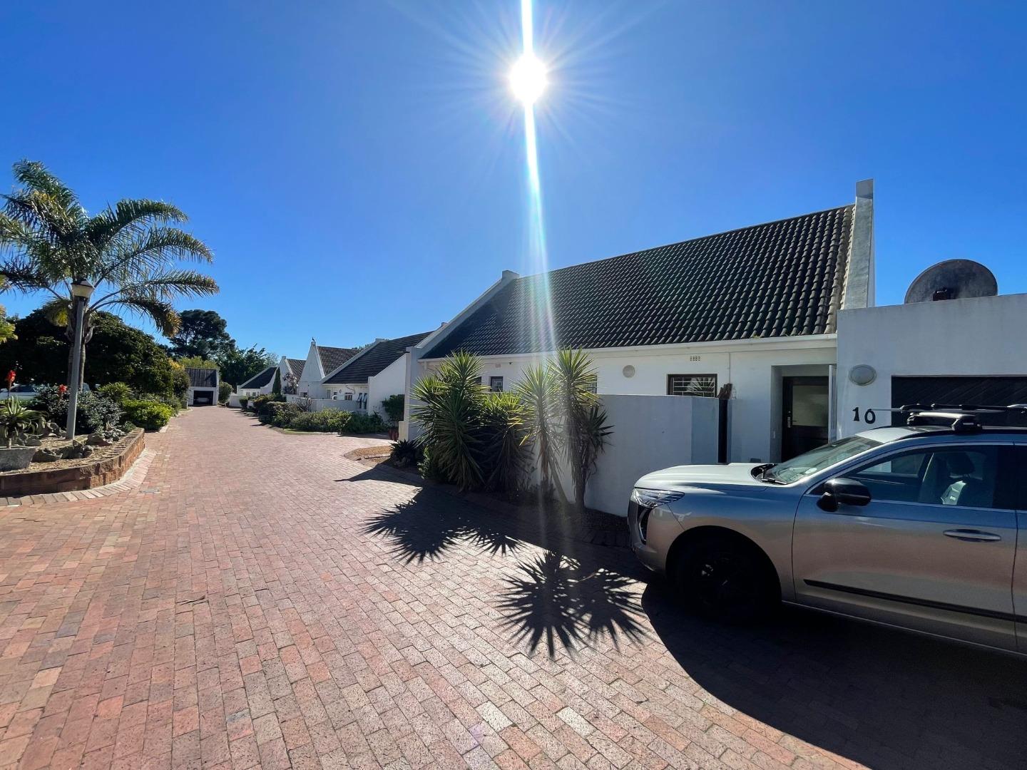 Durbanville Central Property Property and houses for sale in