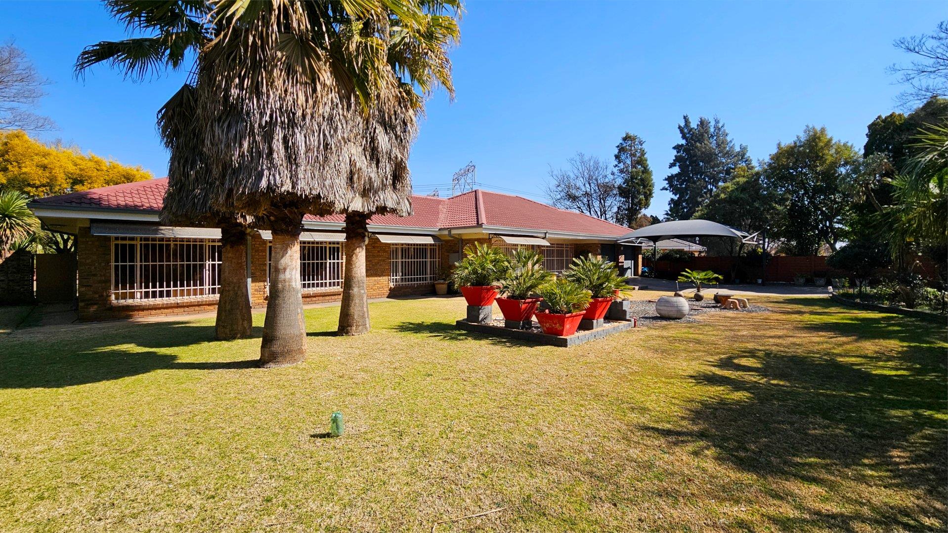 Three Rivers East Property Property and houses for sale in Three