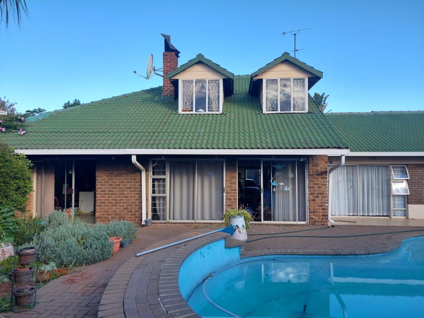 Primrose Property Property and houses to rent in Primrose