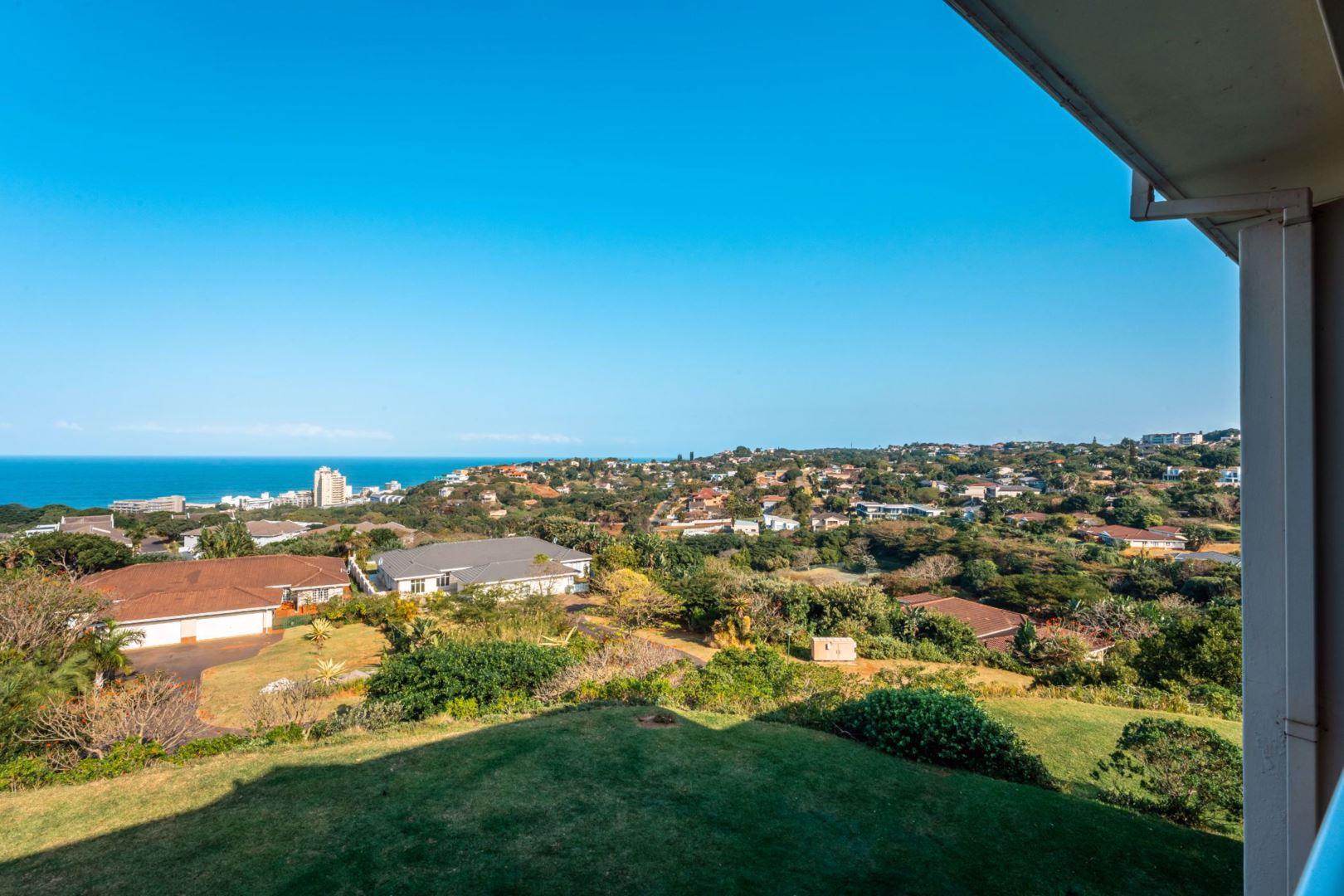 4 Bedroom Apartment / flat for sale in Beverley Hills Estate P24