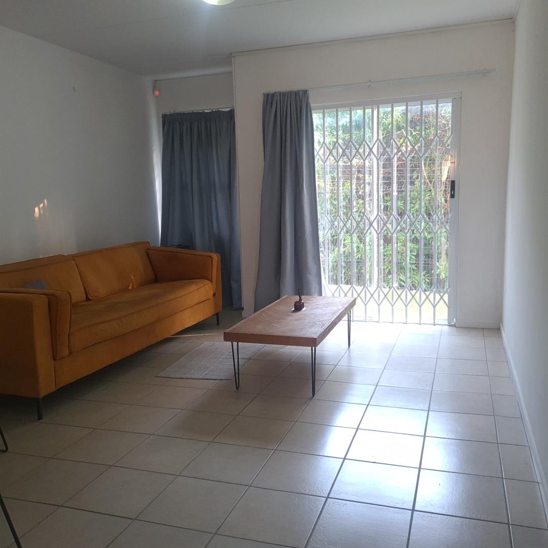 2 Bedroom Apartment / flat for sale in Bonnie Doon P24113038246