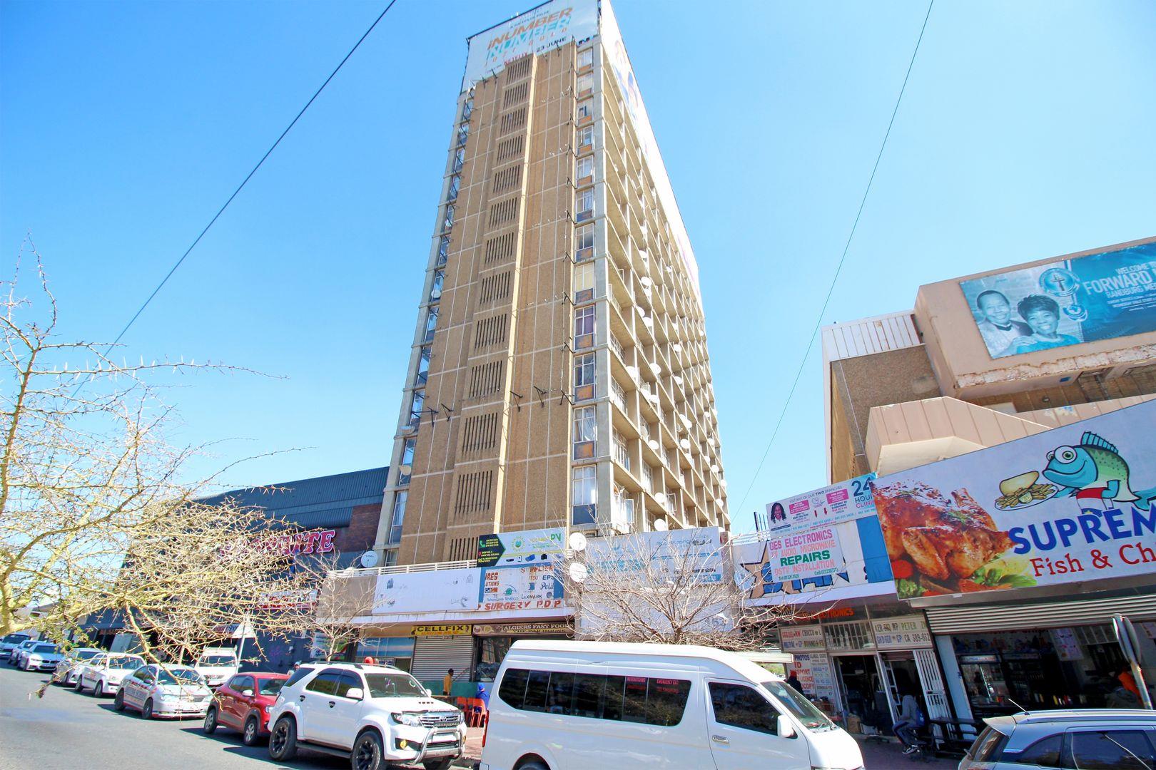 2 Bedroom Apartment / flat for sale in Ferndale P24113038387