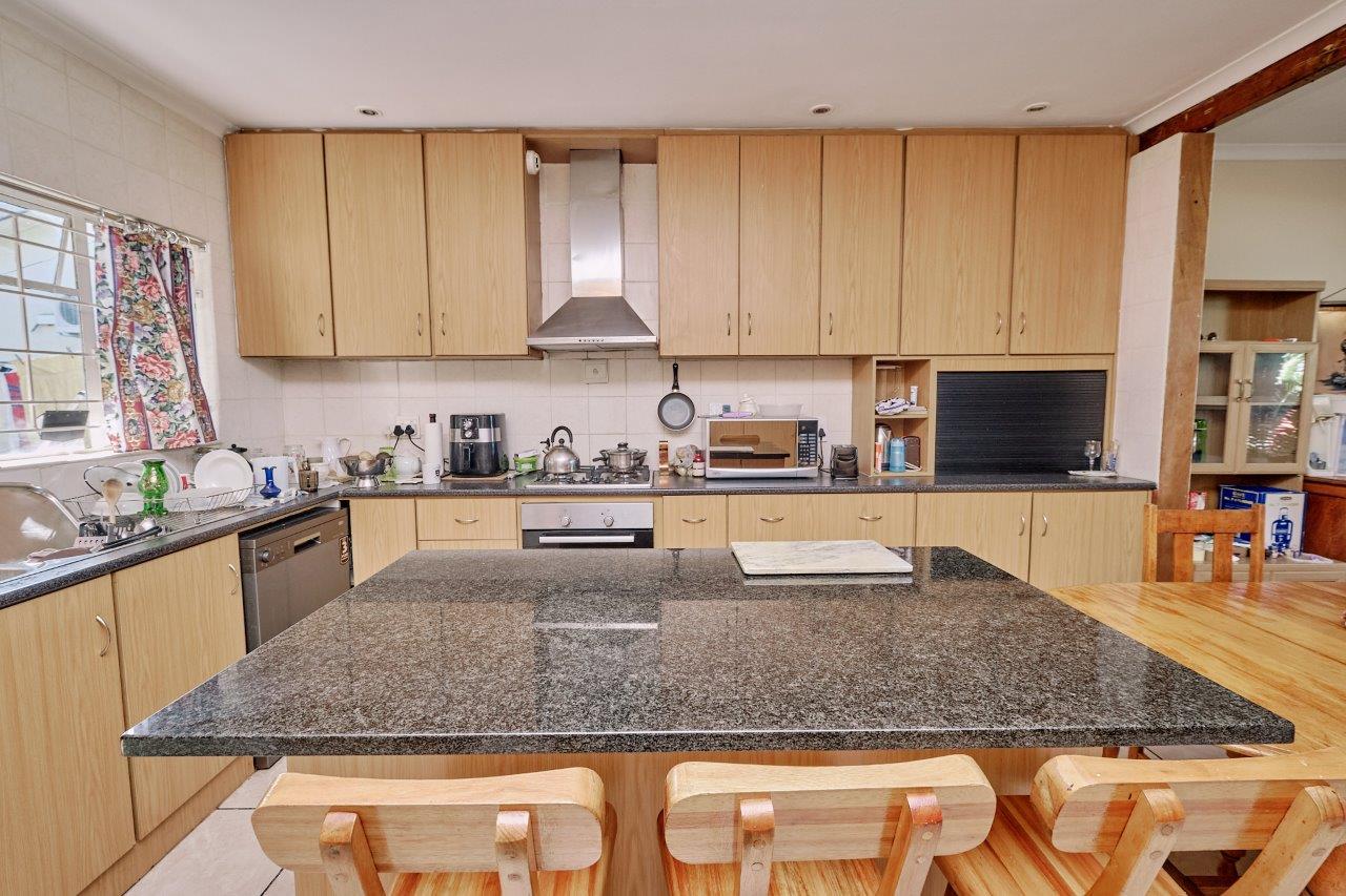 Hillrise Property Property and houses for sale in Hillrise