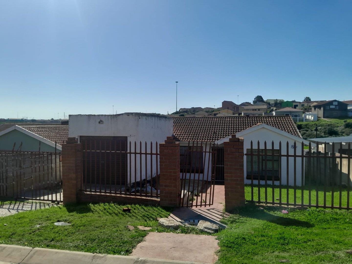 3 Bedroom House for sale in Kwadwesi P24113040283