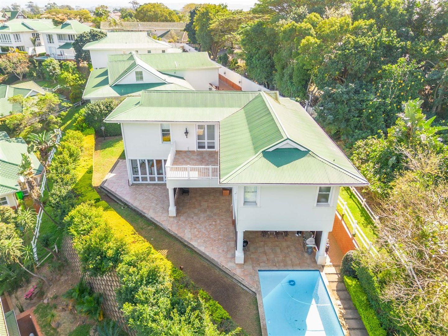 3 Bedroom Townhouse for sale in Mount Country Club Estate P24113042250