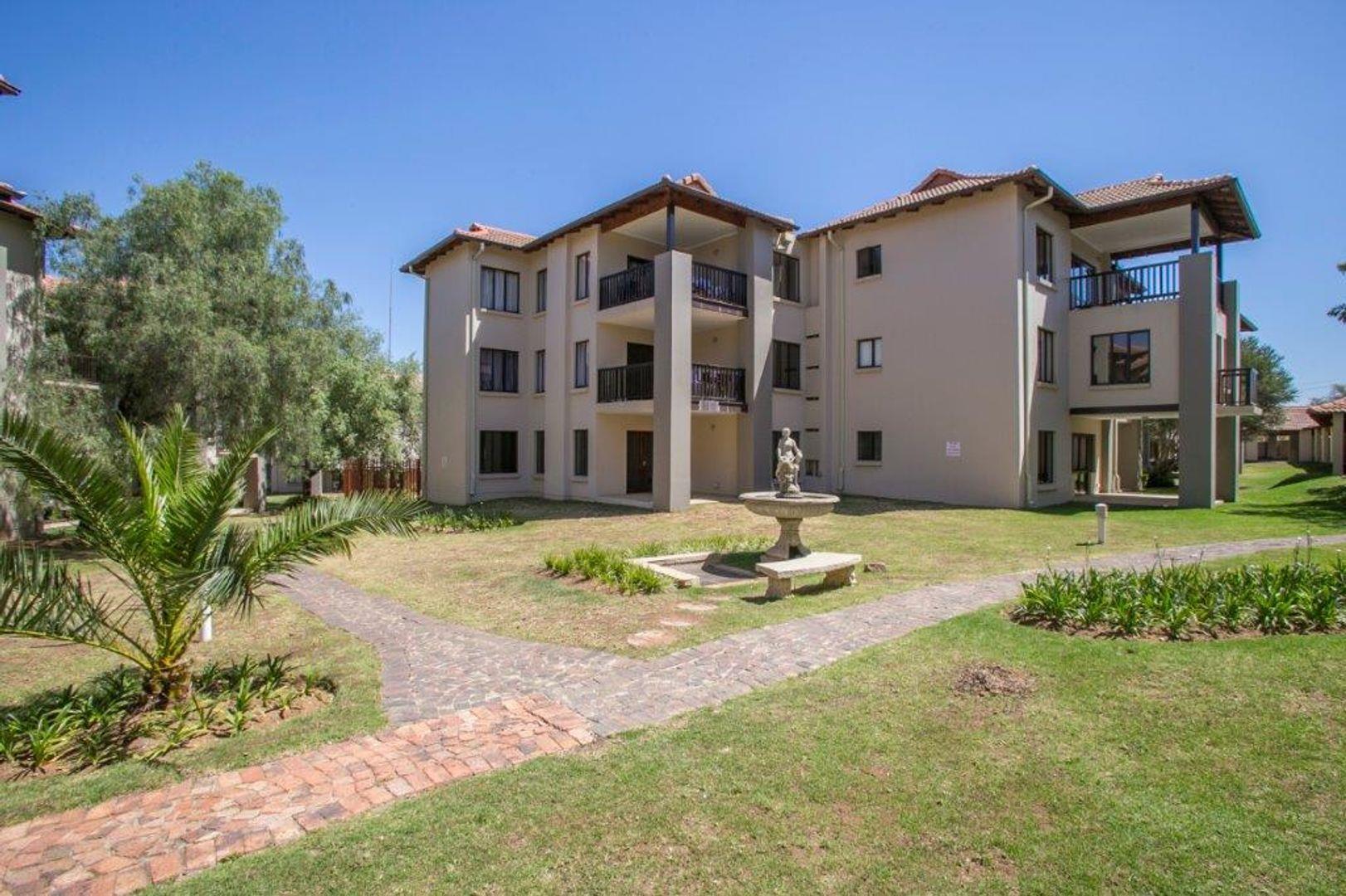 3 Bedroom Apartment / flat to rent in Broadacres 6 Terra Nova, 375