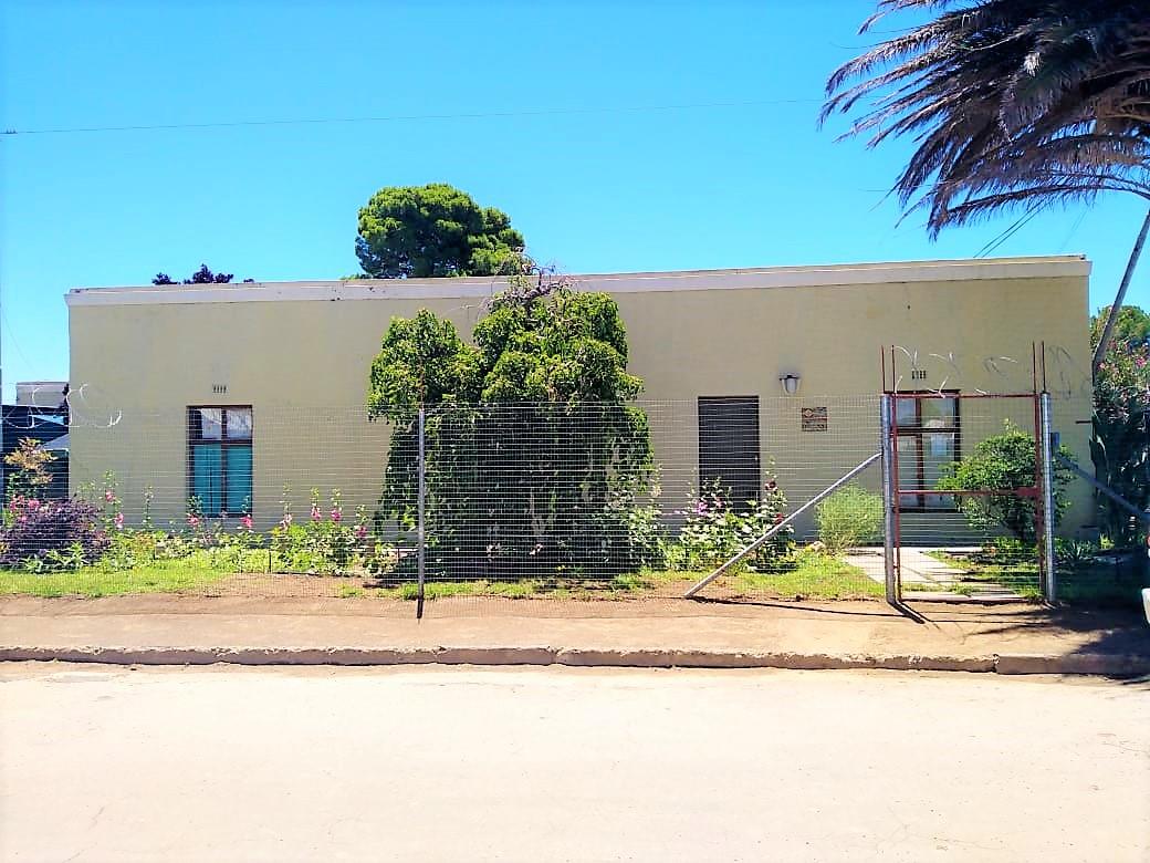 4 Bedroom House for sale in Fraserburg P24112147064