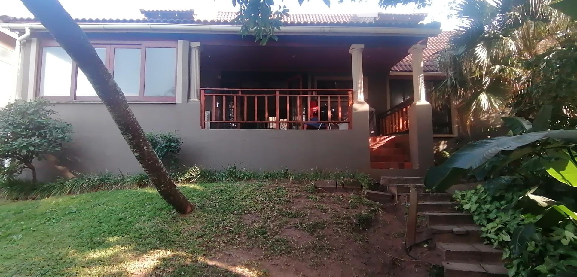 4 Bedroom Townhouse for sale in Glenmore P24113051158