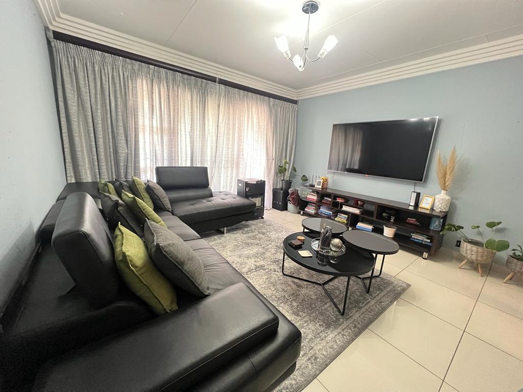 Ravenswood Property Property and houses for sale in Ravenswood Page 8