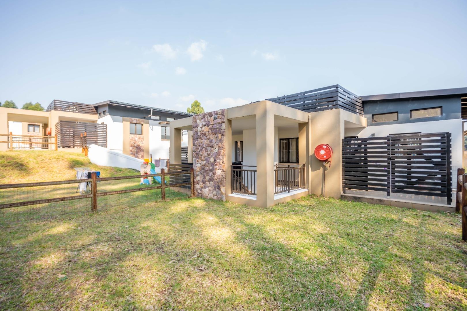 2 Bedroom Apartment / flat for sale in Waterfall 12 Ss La Cascade