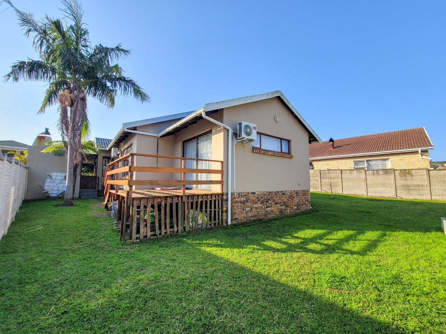 4 Bedroom House for sale in Blue Bend P24113055371