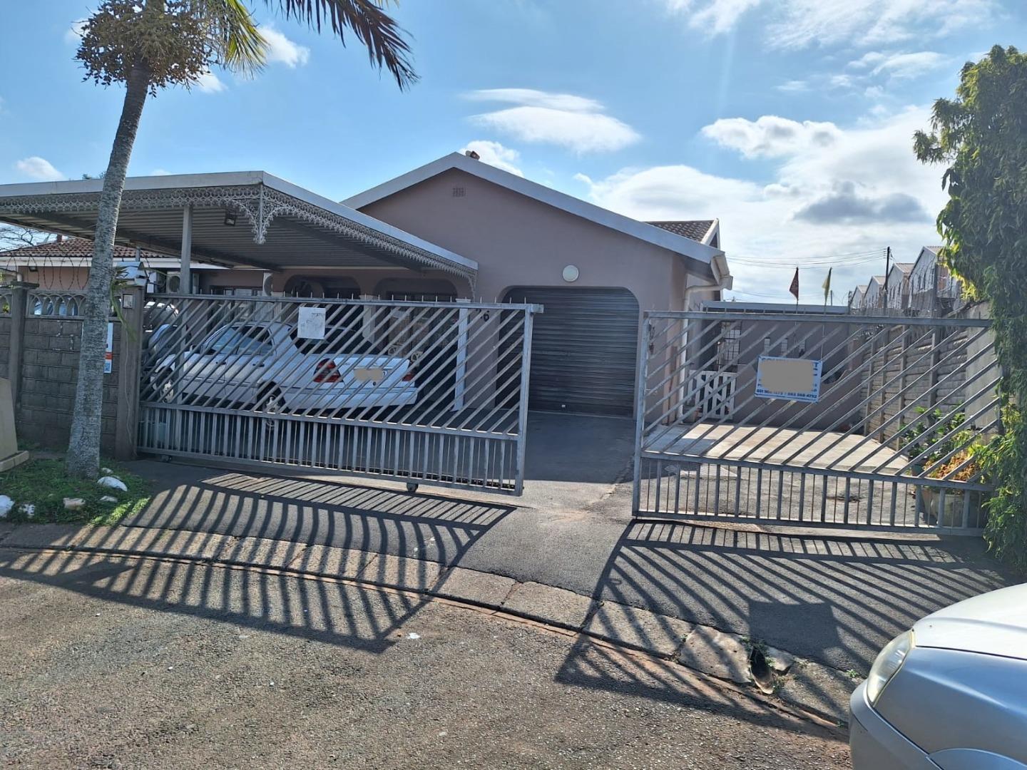 4 Bedroom House for sale in Isipingo Hills P24113064060