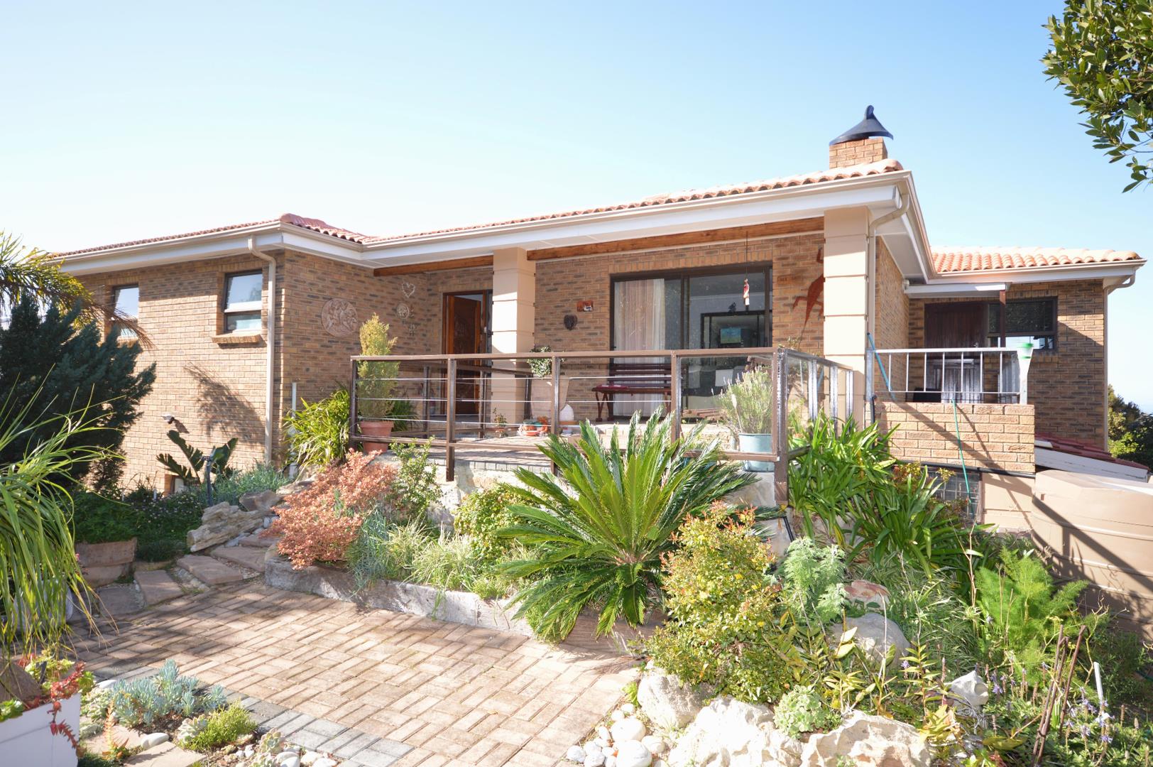 4 Bedroom House for sale in Northcliff 38 Mountain Drive P24102233600