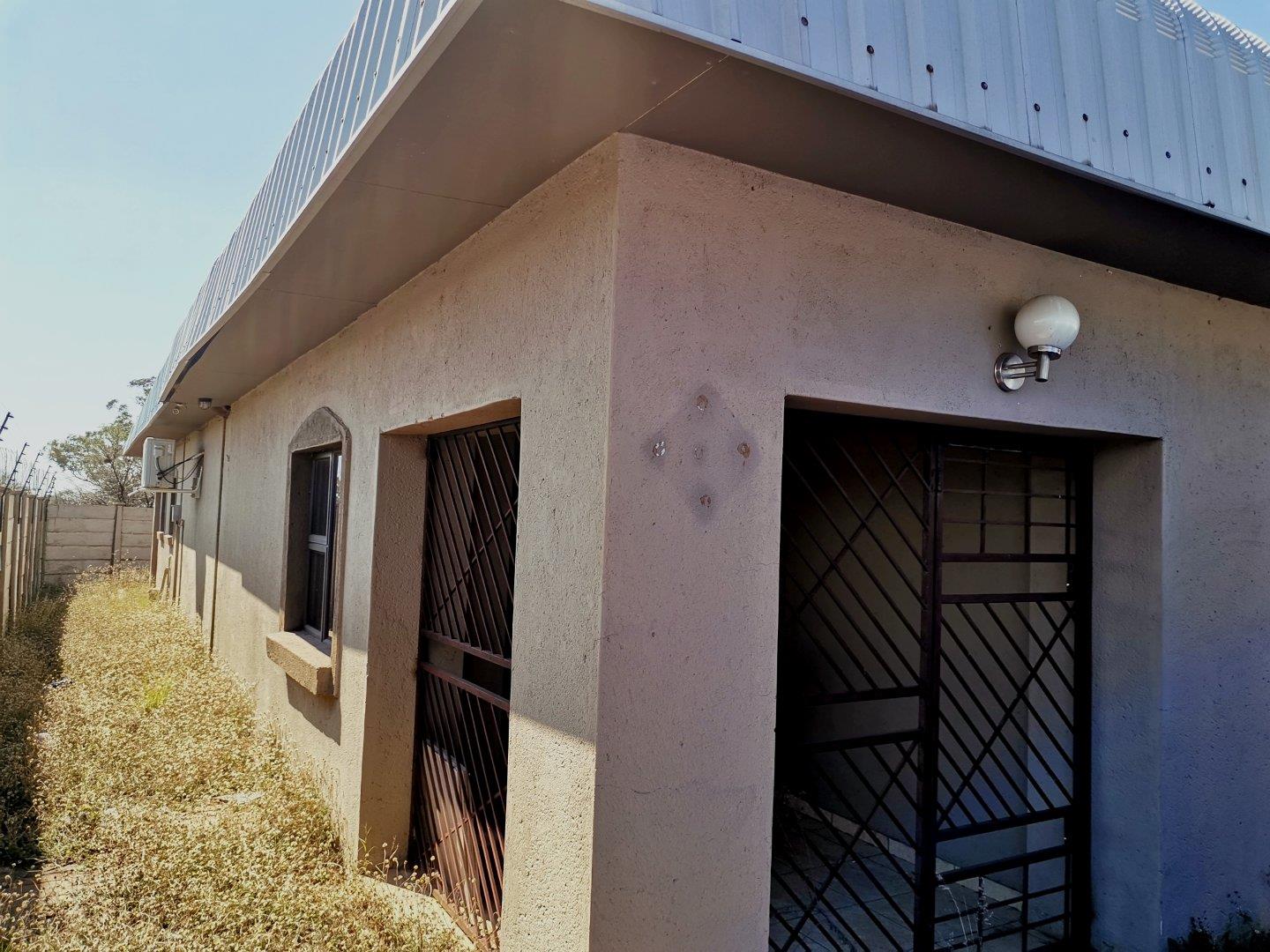 Commercial property for sale in Magna Via Industrial P24113071283