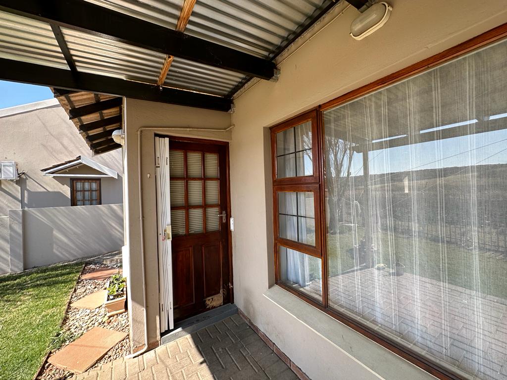 Hillside, Bloemfontein Property Property and houses for sale in