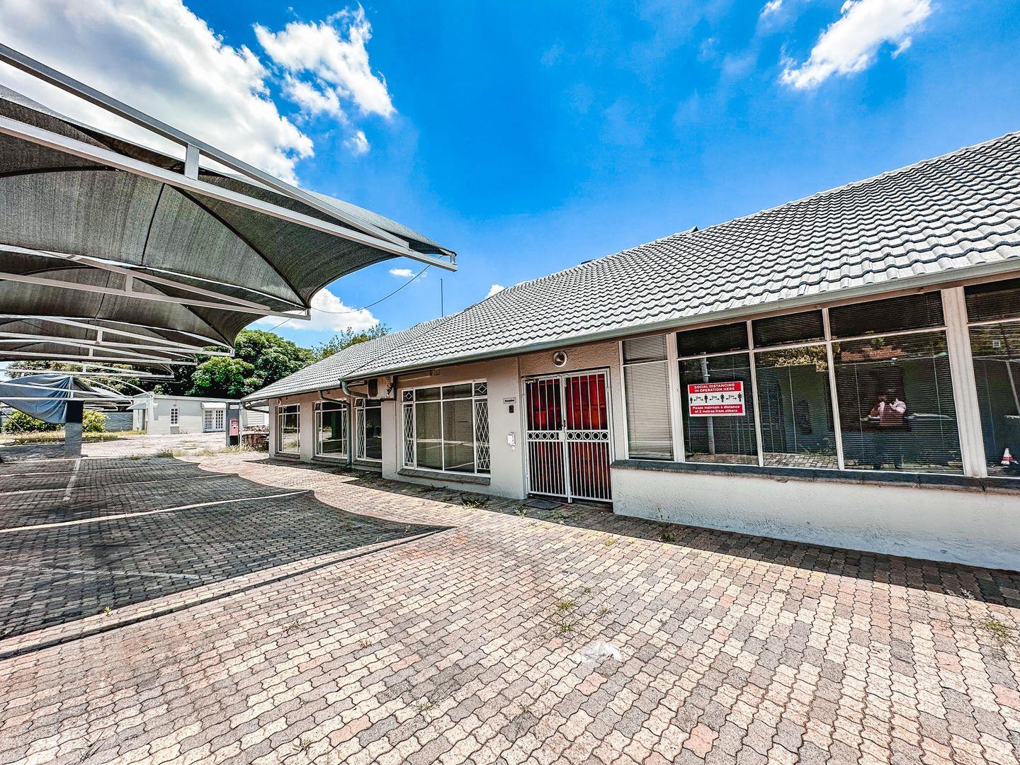 Fontainebleau Property Property and houses to rent in Fontainebleau