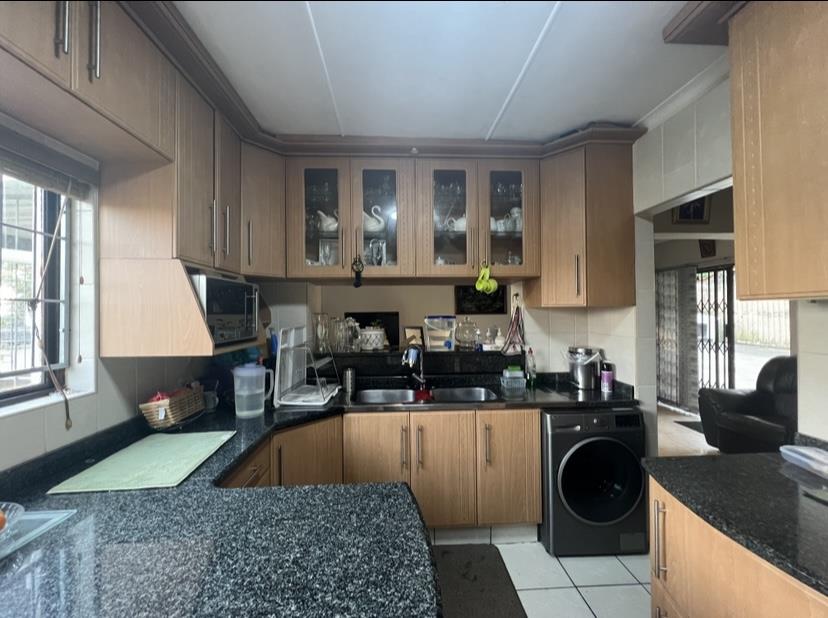 Kenville Property Property and houses for sale in Kenville Page 3