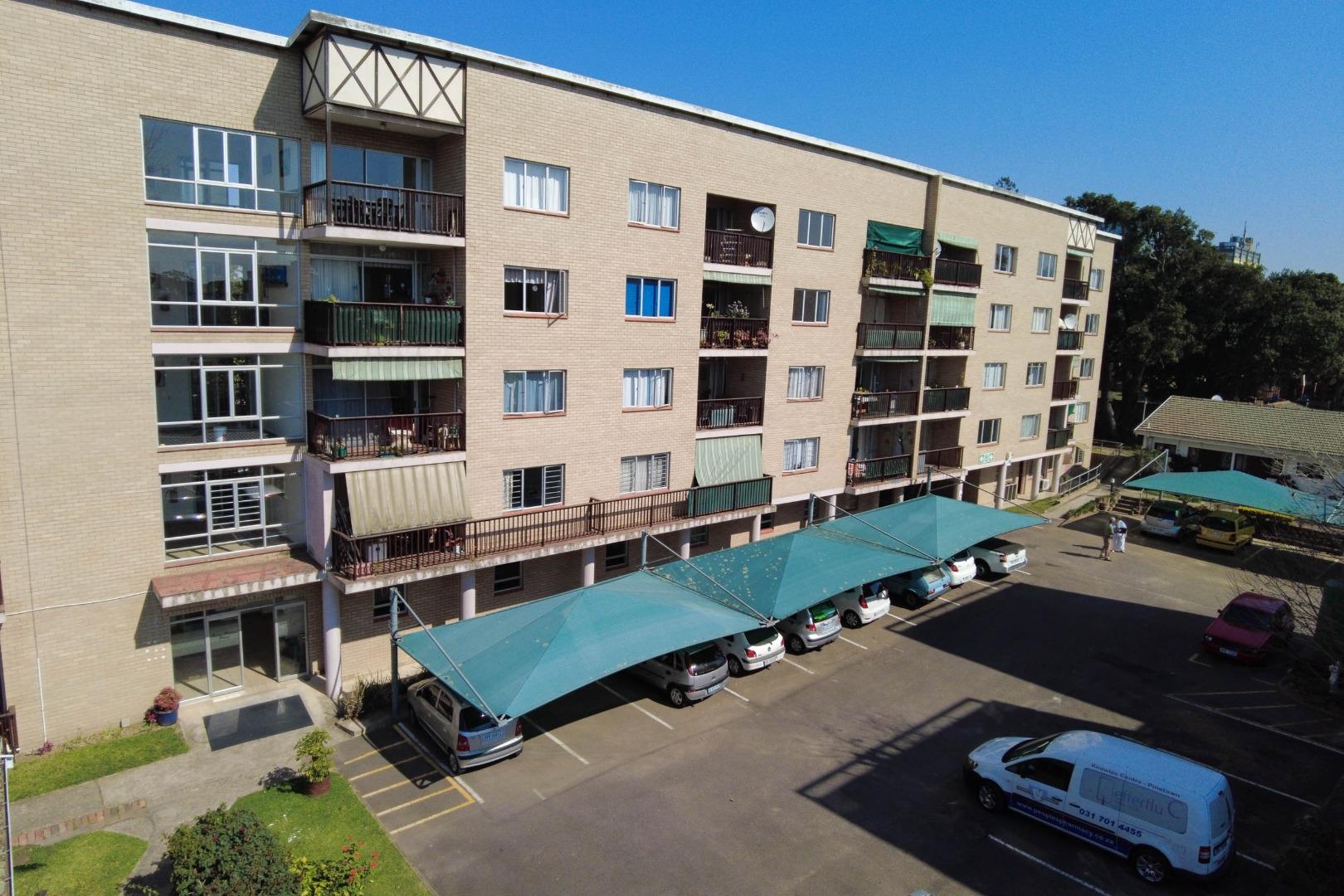 Apartments / flats for sale in Property