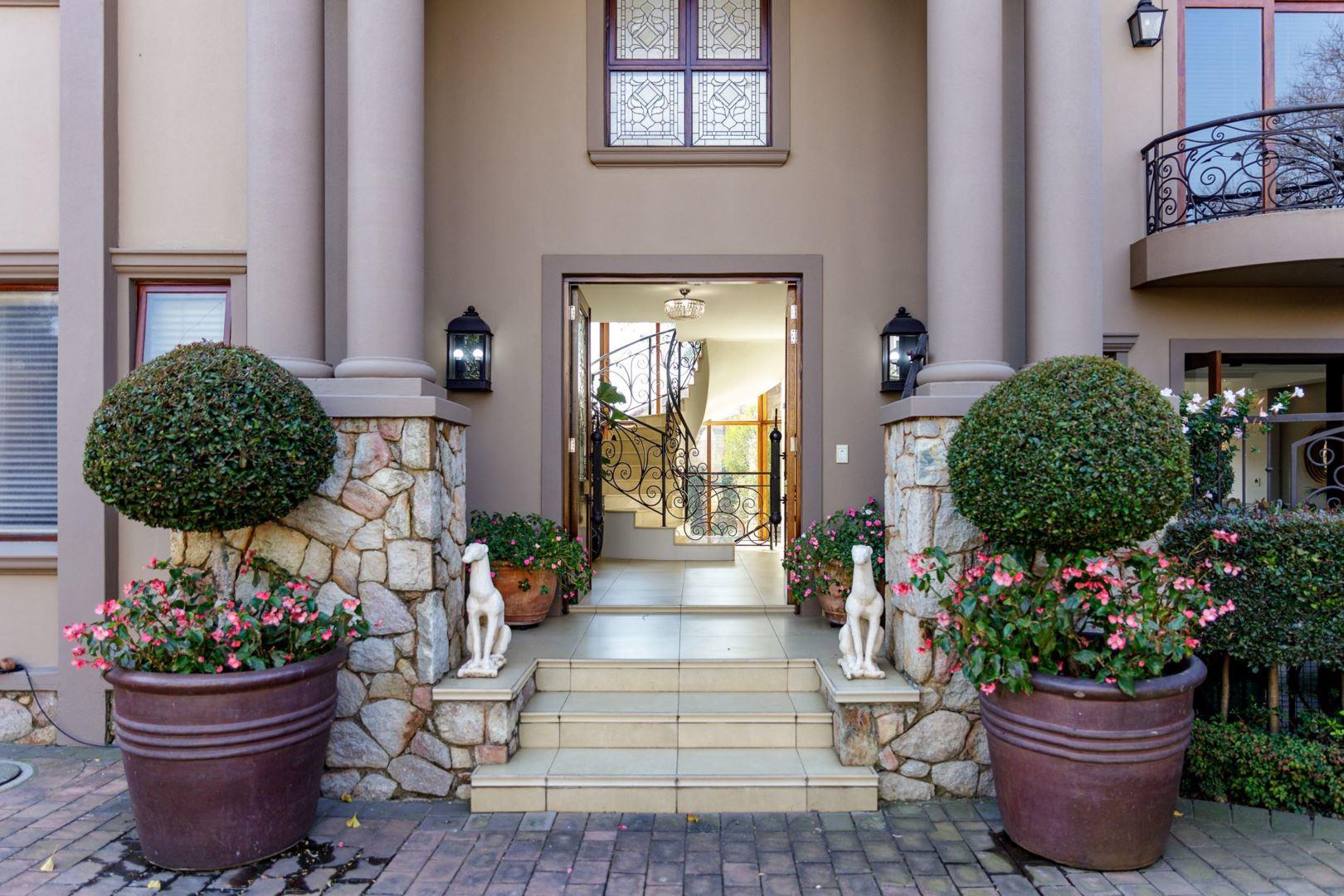 Lakefield Property Property and houses for sale in Lakefield