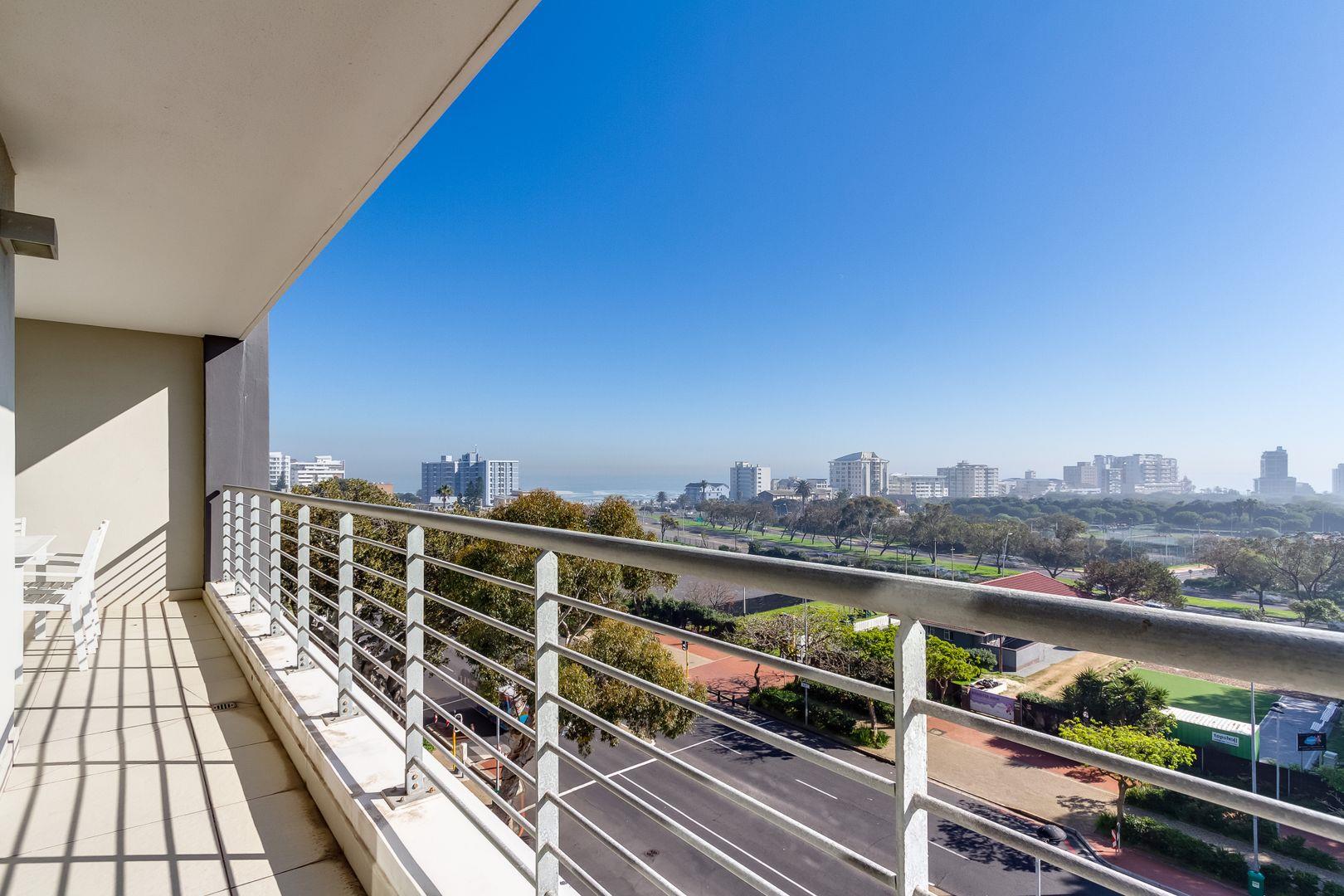 2 Bedroom Apartment / flat for sale in Green Point P24113088832