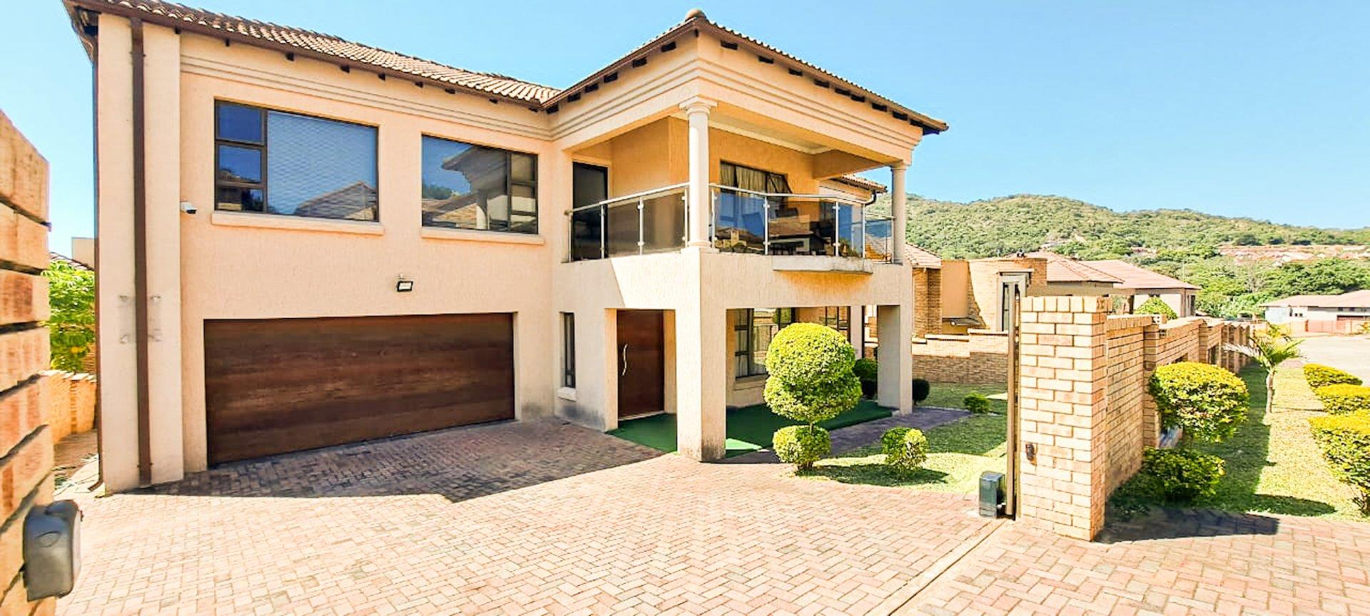 Stonehenge Property Property and houses for sale in Stonehenge