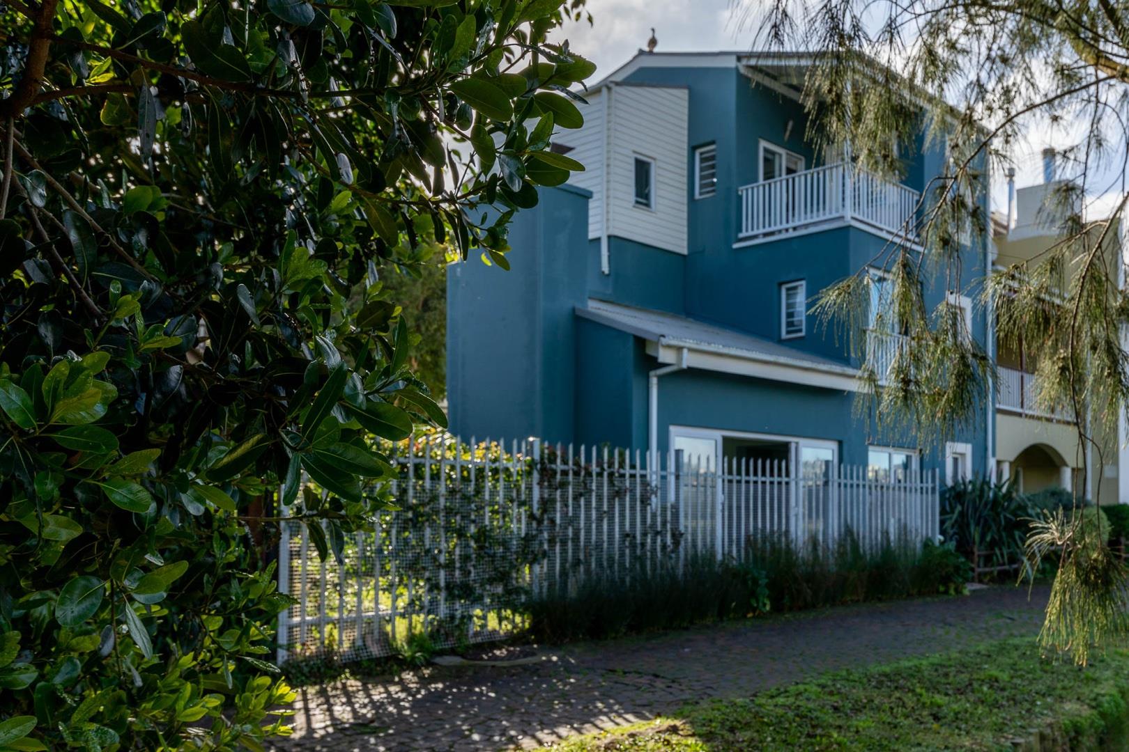 Townhouses for sale in Knysna Knysna Property