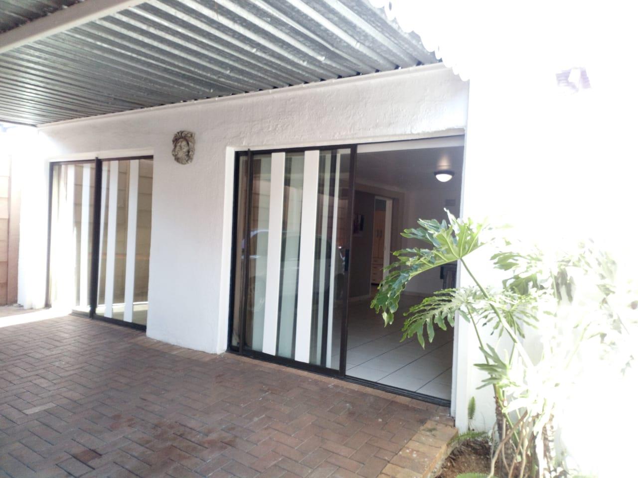 Farrarmere Property Apartments / flats to rent in Farrarmere