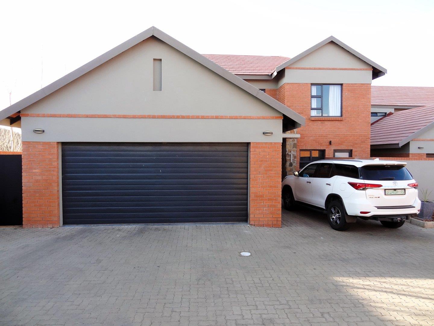 Somerton Estate Property Property and houses for sale in Somerton