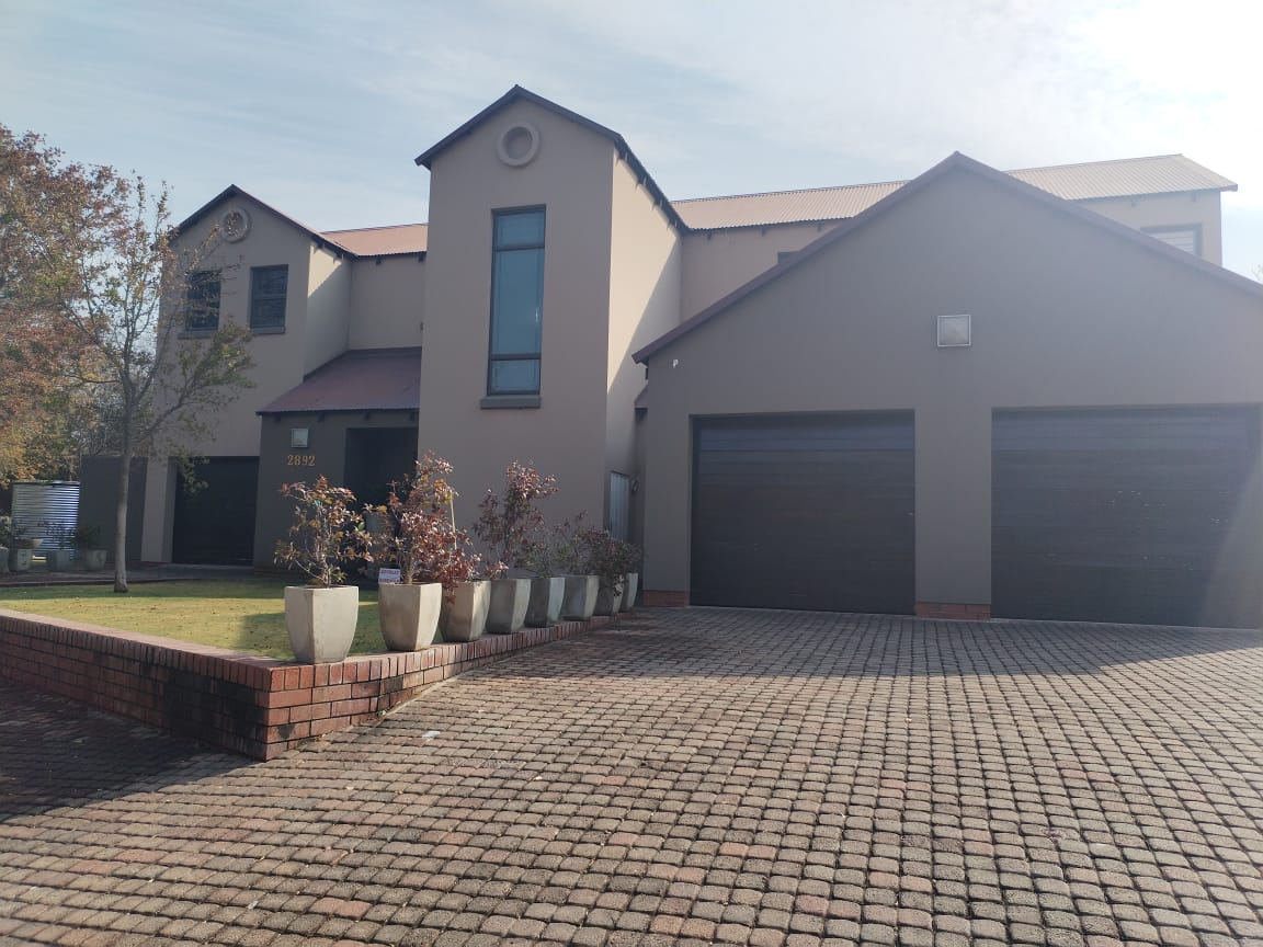 Property and houses for sale in Parys Parys Property
