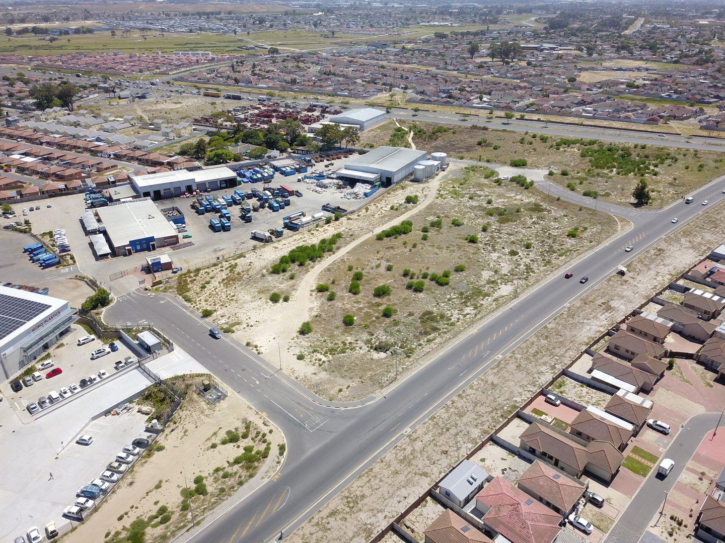 Industrial property to rent in Blackheath Industrial 1 Cnr Saxdowne