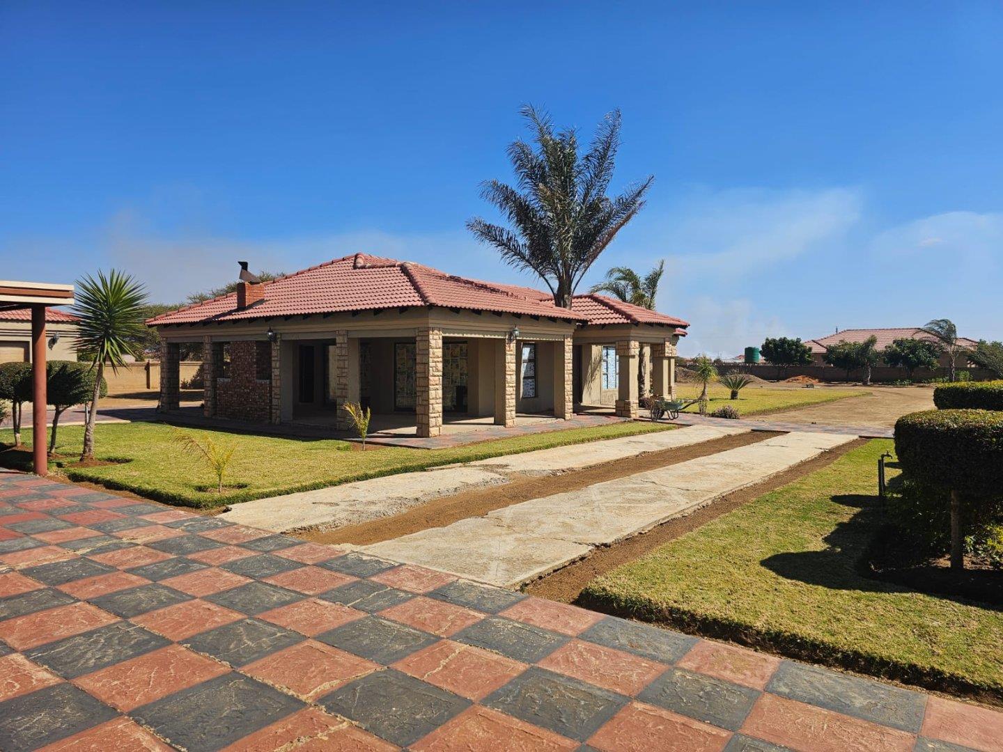 3 Bedroom House for sale in Mmabatho P24113100231