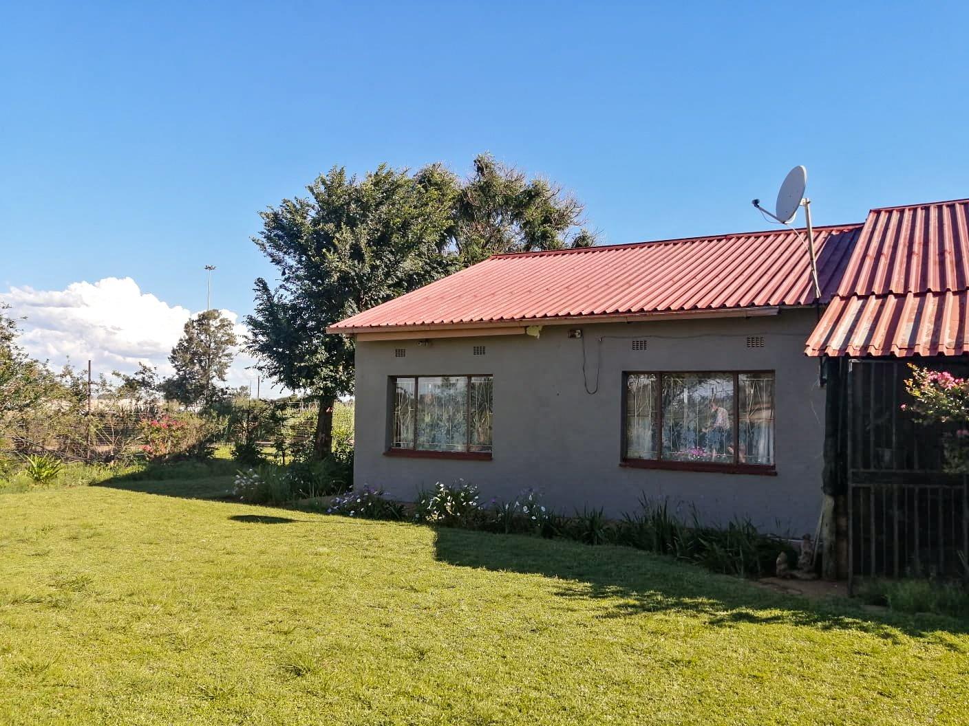 3 Bedroom House for sale in Derby P24113100926