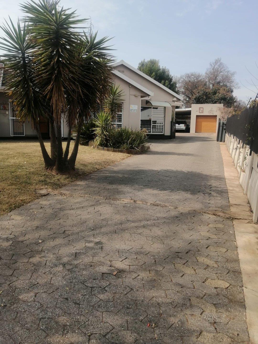 Greenhills Property Property and houses for sale in Greenhills Page 10