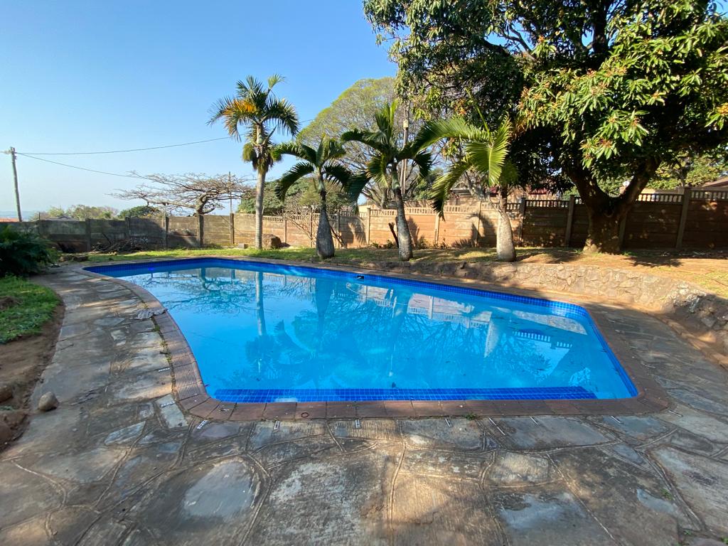 4 Bedroom House to rent in Athlone Park P24113744667